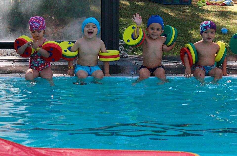 niños cumple piscina Liceo Europeo