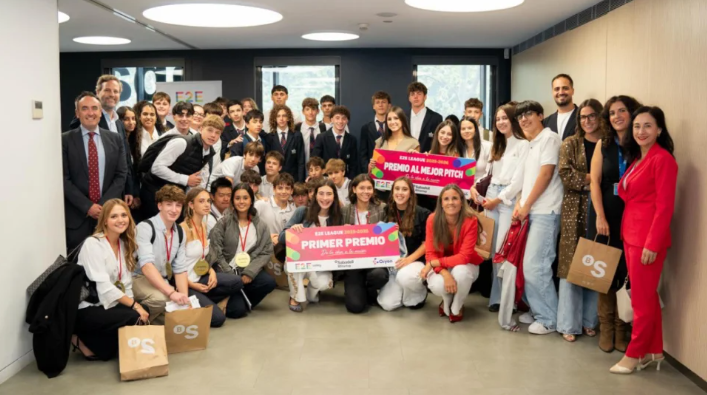 Liceo Europeo-ganadores de la Liga E2E